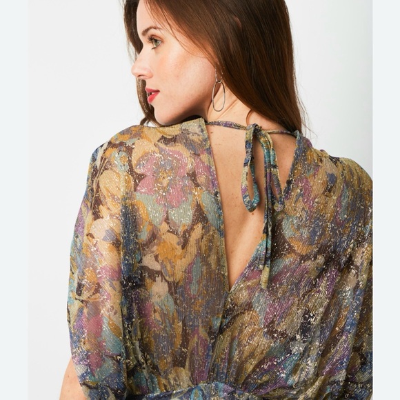 Elegant Floral Maxi Dress( read description) - Picture 4 of 10